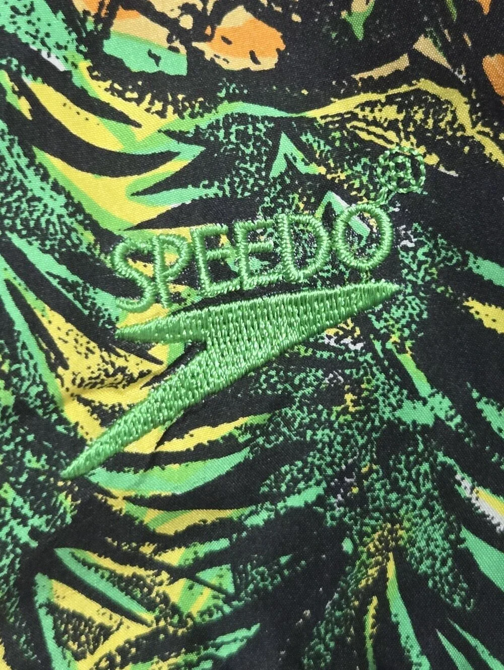 Speedo Mens Vintage 90s Hawaiian Pineapple Print Print Silk Swim Trunks Medium